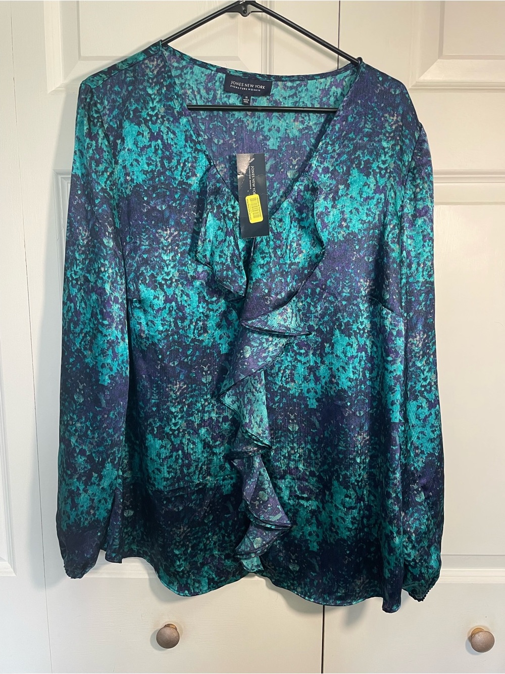 NWT- Jones New York Teal & Navy Ruffle Front Blouse